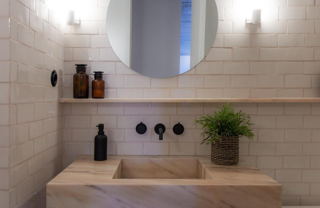 Columbano - Boutique Ensuites, Cokitchen & Parking Gæstehus *