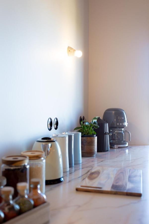 Columbano - Boutique Ensuites, Cokitchen & Parking Gæstehus