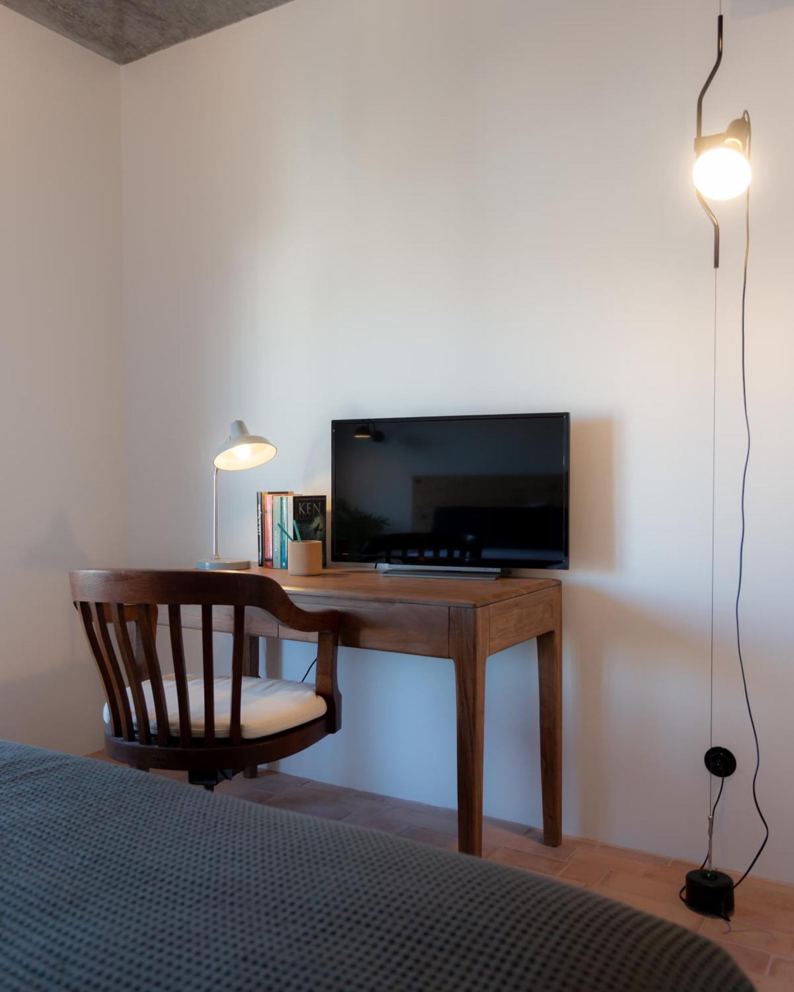 Gæstehus Columbano - Boutique Ensuites, Cokitchen & Parking Lisboa